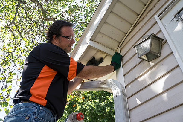 Custom Trim and Detailing for Siding in Key Vista, FL